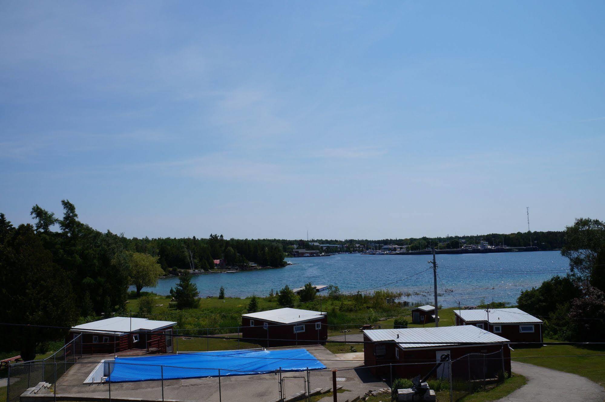 Tobermory Lodge & Motel Dış mekan fotoğraf