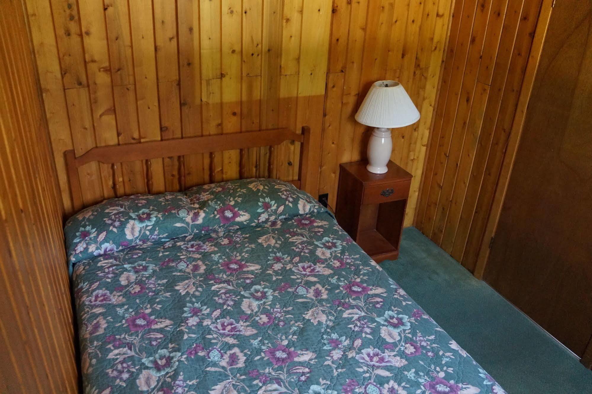 Tobermory Lodge & Motel Dış mekan fotoğraf